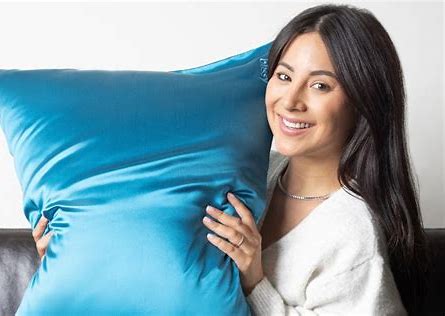 Travel-Friendly Skincare Tips: How to Maintain Your Routine on the Go